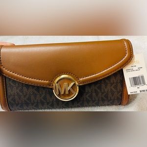 Michael kors fulton large continenetal brown wallet